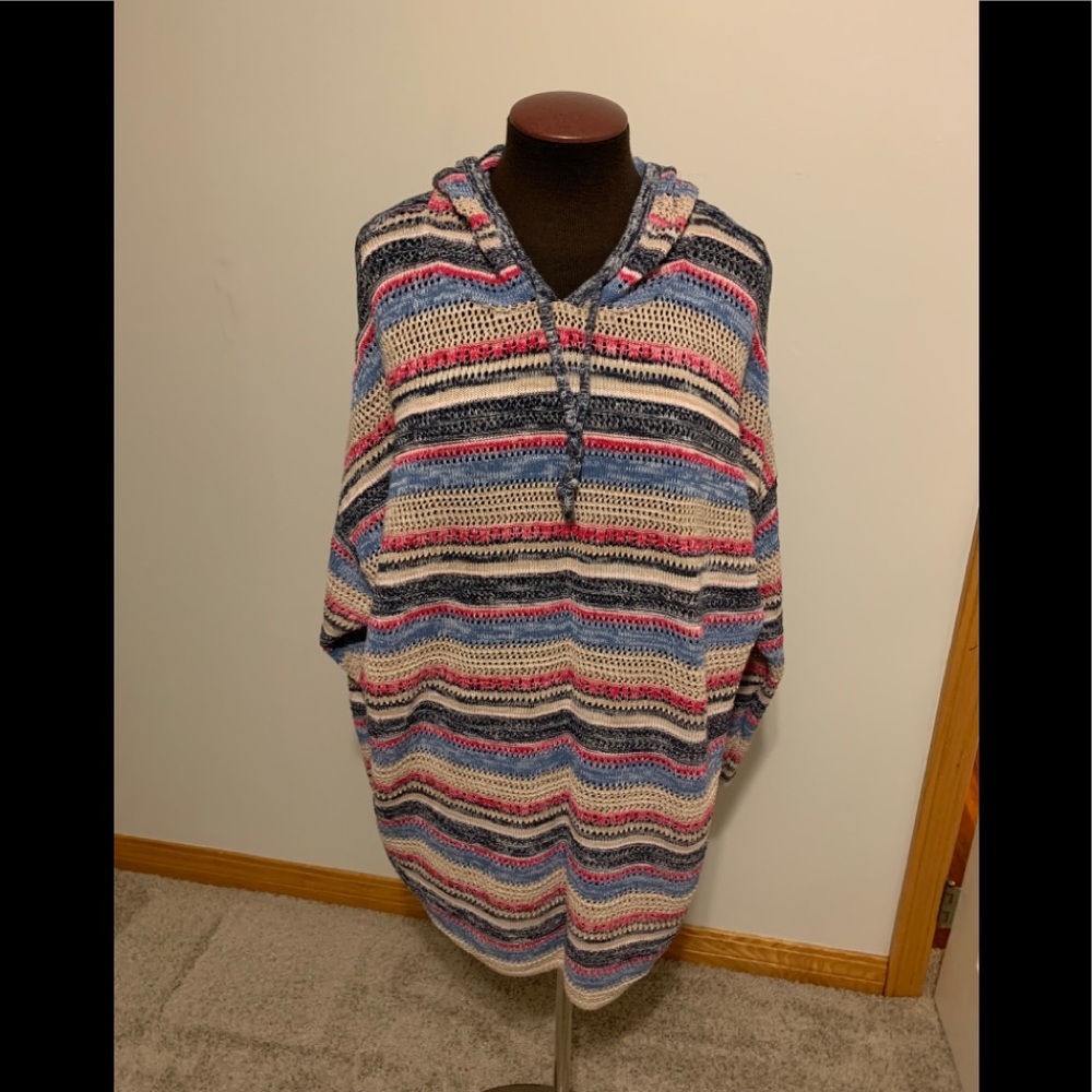 Torrid, cold shoulder sweater.